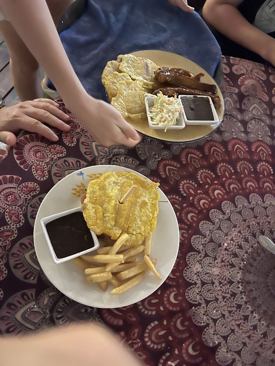 Soda & Restaurante Rodriguez-7